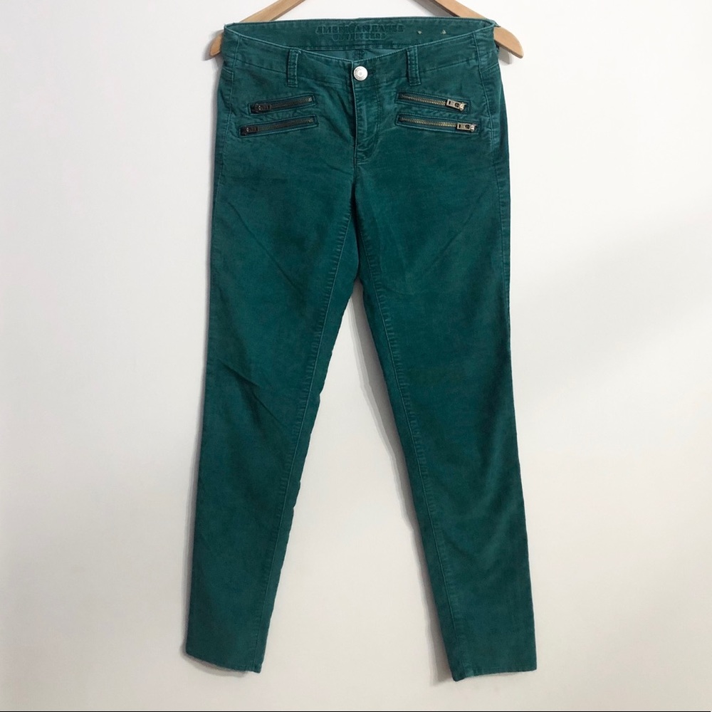 American Eagle Green Corduroy Ankle Jegging